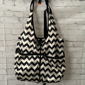GUC Lululemon Post Savasana Tote Chevron Print